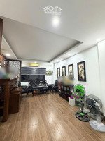 bán nhà phân lô chùa láng đống đa, 40m*5 tầng, sổ đỏ chính chủ, ngõ thông, kinh doanh