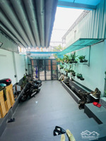 nhà 3 tầng hxh 4 chỗ gần vạn phúc city | 8,6 tỷ