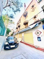 góc 2 mặt tiền hẻm xe hơi sát mt ngô tất tố kế đh tôn đức thắng 45m 2 lầu . giá 10 tỷ.