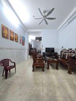 mặt tiền kinh doanh, nhà đẹp, 3 tầng, 62m2, đường 11, linh xuân, thủ đức chỉ 6,x tỷ.
