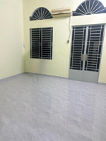 cho thuê nhà đẹp phù hợp gia đình ở đường nguyễn văn lượng