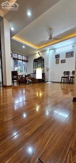 Nhà phân lô ngõ 230 Lạc Trung, 50m2 x 6T đẹp, MT 8m, giá 18.8 tỷ có TL, 0985868893