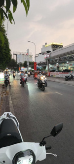 nhà đẹp 4 tầng hẻm vip xe hơi nguyễn hữu tiến - khu nhà cao tầng đường nhựa sạch sẽ