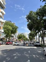 rẻ hơn thị trường 5 tỷ. bán lô góc 2 mặt tiền hồ nghinh - 247m2 giá chỉ 45 tỷ, lh 