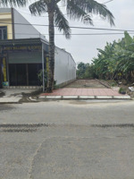 trục chính chợ bứa làng nguyệt an lão. kinh doanh buôn bán sầm uất. đường đang làm 12m mở rộng