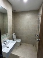 cho thuê căn 2pn opal skyline giá 6 triệu/ tháng, có máy lạnh và rèm. lh: xem nhà