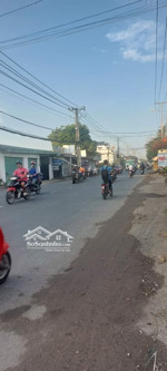 bán nhanh mảnh đất nằm ngay mặt tiền dương công khi