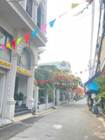 cho thuê kho 200m2, mặt tiền xe tải tận cửa. phú thuận - quận 7 - giá: 20tr/tháng