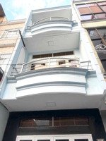 cho thuê nhà hẻm 4 phòng ngủ đường phan văn khoẻ -p5 q6