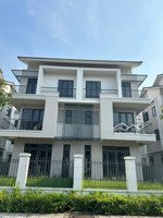 chính chủ bán căn song lập đối diện công viên giá tốt tại vsip từ sơn