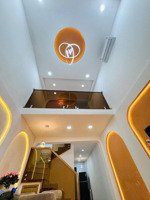 nhà đẹp tỷ mỷ từng chi tiết - 3 tầng - 3 phòng ngủ - vị trí trung tâm