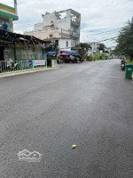 lô góc 2 mt đường 20m nhà 3 tầng lê văn lương, nhà bè