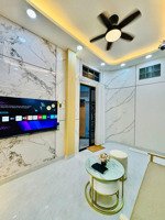 nhà đẹp bước vào là muốn mua - 4 tầng - 3 phòng ngủ - vị trí vàng