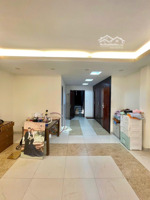 bán nhà mt đẹp kiên cố, kdc yên tĩnh, đường rộng 20m, ô tô ngủ nhà, 120m2, shr, hcđ, chỉ 9.9 tỷ.