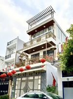 kẹt tiền xoay tết, chủ giảm sốc nhà 5mx18m xây 4 tầng cạnh emart phan huy ích, hẻm ôtô