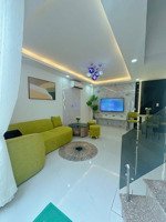 nhà đẹp tỷ mỷ từng chi tiết - 4 tầng - 5 phòng ngủ - thiết kế hiện đại