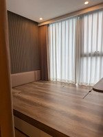 chính chủ cần cho thuê rẻ căn 3 n tại toà r2 oncen ecopark hưng yên