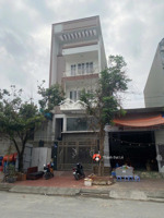 chính chủ chuyển sinh sống, cần bán nhà mặt phố kđt cao xanh 90m2 - mặt tiền 6m, hạ long.