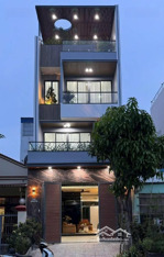 bán nhà mặt tiền 4 tầng ngang 5m gần đại học rmit đường nguyễn văn linh hoàn công đủ