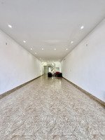 mặt phố kinh doanh - lê đại hành gần ông ích đường 100m2 - giá bán nhỉnh 9 tỷ - sầm uất, kinh doanh