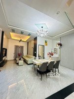 nhà 3 tầng 2 mặt kiệt k698/.. trần cao vân thanh khê , cách biển nguyễn tất thành tầm 100m,