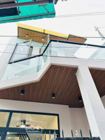 bán nhà tôn đản quận 4 - 2 tầng - 24m2 - 2 tỷ nhỉnh - nhà mới xây xách vali vào ở ngay