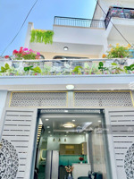 nhà đẹp có phòng ngủ dưới 4x13m đường 5m tân thới hiệp 14 giáp gò vấp , tiện ích đầy đủ