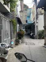 siêu hot- chỉ 4 tỷ 1 có ngay nhà hxh vườn lài - nhà kiên cố vào ở ngay - 2pn 2wc - dt 30m2