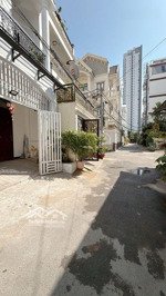 giá 9,5 tỷ nhà 4 tầng - 63m2 - xe hơi tránh nhau - đường lê thị chợ - phường phú thuận - quận 7