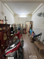 cc bán nhà hxh 3 lầu chấn hưng tân bình