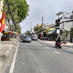 4 tầng 4 phòng ngủ - xe hơi đỗ nhà - view công viên phạm thế hiển - sổ vuông hoàn công đủ - 6.5 tỷ