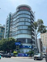 bán tòa khách sạn 4 sao mt sương nguyệt ánh 25 x 45m - 2 hầm + 12 lầu - hđt: 3 tỷ - giá: 550 tỷ