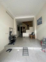 bán nhà tân triều - gần đường 25m -cách 1 nhà ra ô tô đỗ - ba gác đỗ cửa - giá đầu tư