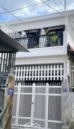 bán nhà hẻm nguyễn khuyến, vĩnh hải. dt: 4x12m, 3.2 tỷ, 1 trệt 1 lầu, nhà mới ở ngay