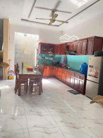 bán nhà mặt tiền đường số 4 p long trường quận 9