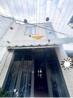 cực hiếm: nhà đối diện công viên - 33m2, giá: 3.1 tỷ, ngang 4.2m - lê thị hoa thủ đức