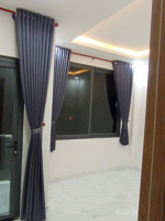 nhà 1 trệt 3 lầu 1 tum đường võ văn hát quận 9