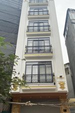 cho thuê nhà mặt phố phạm tuấn tài-trần quốc hoàn, dt: 52m2x8t mt 4,3m thông sàn,thang máy giá 45tr