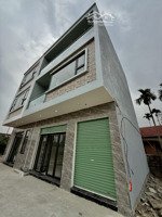 bán ngay căn nhà ô tô 7 chỗ đỗ cửa gần kcn thuỷ nguyên chỉ hơn 2 tỷ