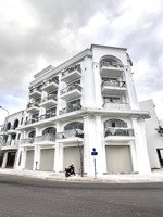 cho thuê nhà ở kinh doanh 5 tầng 800m2 có pccc ngay lô góc khu vcn phước long