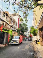 bán nhà ngay đường hoàng việt,p4.quận tân bình,5.2x20m,kết cấu 6 tầng có thang máy