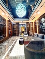 bán nhà lạc long quân, dt52m, sát phố, ô tô vào nhà, ngõ thông kinh doanh.