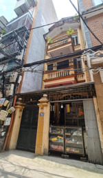 chính chủ gửi bán, 95m2 , 5 tầng , hoàng hoa thám giáp đội cấn , oto vào nhà , quy hoạch ổn định