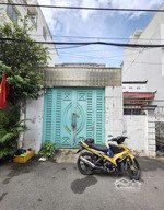 hẻm xe hơi đường đô đốc long gần tân hương dt 4mx20m cấp 4 giá 7,4 tỷ