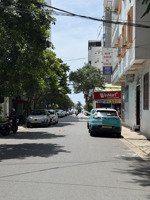 63,9m2 nhà gần biển nha trang đường phạm ngọc thạch