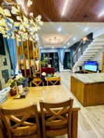 CẦN BÁN NHÀ 3 TẦNG ĐƯỜNG 3 THÁNG 2 TRUNG TÂM HẢI CHÂU – KIỆT 4M THÔNG 2 ĐẦU – NHÀ ĐẸP, Ở NGAY- DT 78m, 6,7ngang Vị trí: Trung tâm Quận Hải Châu, TP. Đà Nẵng Kiệt thông 3m