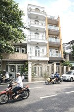 định cư bán gấp nhà mặt tiền 5 tầng gần lạc long quân, dt 100m2 (4x25m) 14pn 14wc. nhỉnh 13 tỷ tl