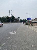 đấu giá lộc hà, đông anh - bên đường dẫn cầu tứ liên - ô tô tránh vỉa hè - giá tốt đầu tư