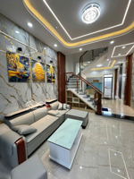 bán nhà 4 tầng ô tô ngủ trong nhà, khu vip lã xuân oai, long trường, 4mx14m, giá chỉ 6.8 tỷ