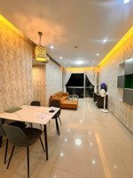 chính chủ bán căn hộ 3pn2wc khu ruby nhà có balcony và sân phơi rông view công viên
